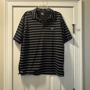 Nike Men's Polo Shirt in Black with White Stripes